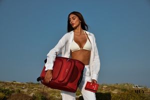 TRAVELLING - LUGGAGE CASES